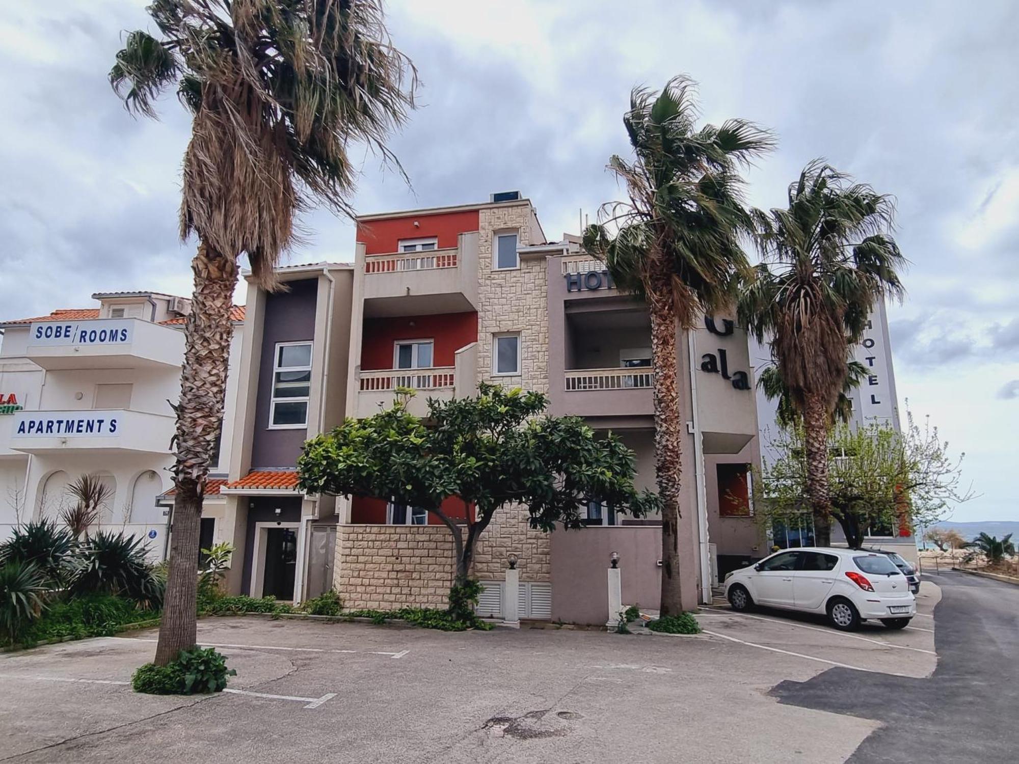 Hotel Gala Split بودْسْتغانا المظهر الخارجي الصورة