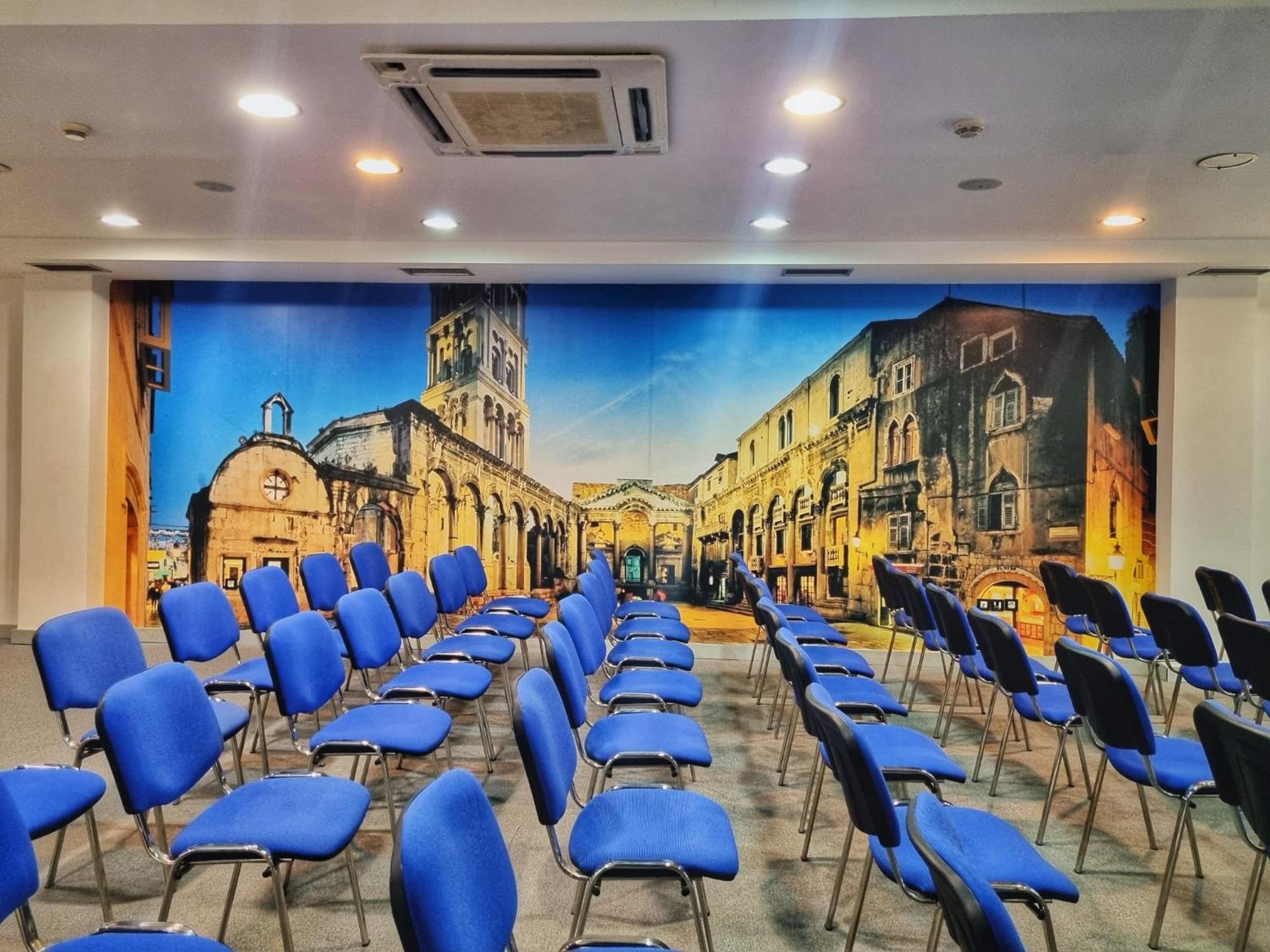 Hotel Gala Split بودْسْتغانا المظهر الخارجي الصورة